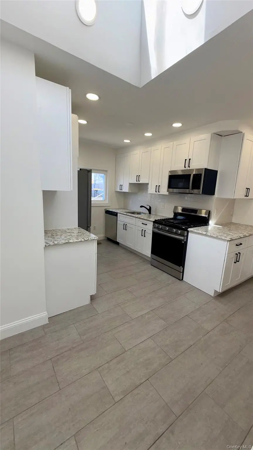 3295 Parkway Drive, Baldwin, NY 11510 - #3