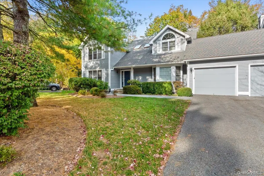 57 Old Town Crossing, Mount Kisco, NY 10549 - #2