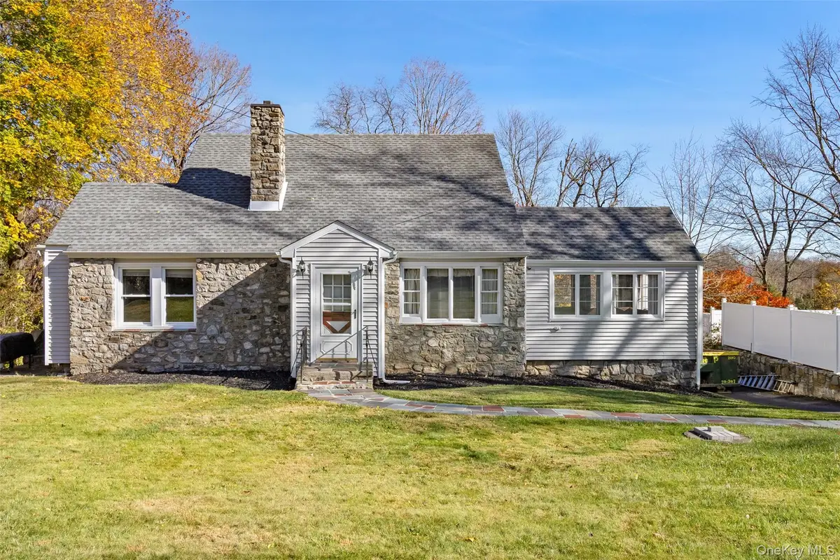 16 Hillside Terrace, Mahopac, NY 10541 - #1