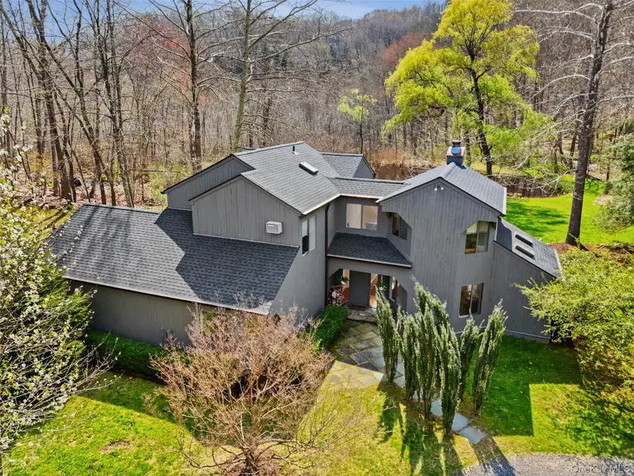 2 Reynolds Lane, Katonah, NY 10536 - #2