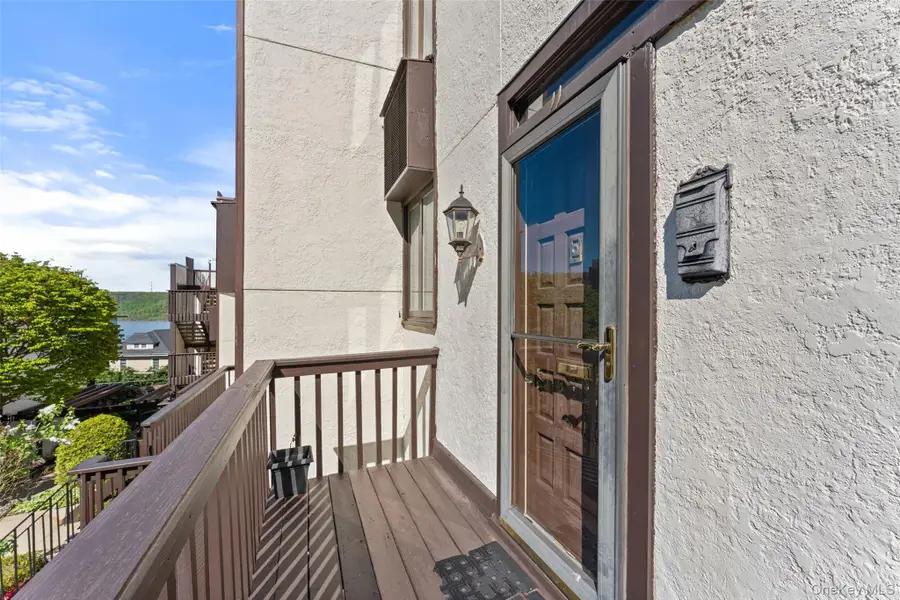 1200 Warburton Avenue #11, Yonkers, NY 10701 - #2