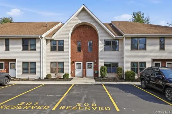 209 Deer Ct Drive, Middletown, NY 10940 - #1