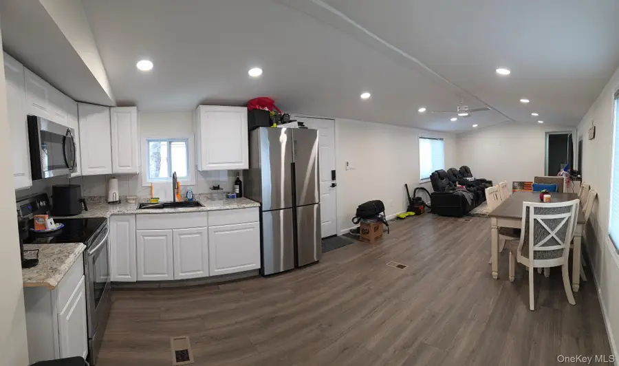 8 Essex Lane, Fallsburg, NY 12759 - #3