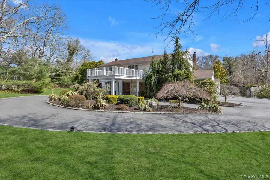 1 Somner Drive, Dix Hills, NY 11746 - #3