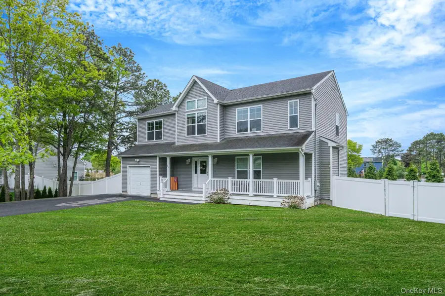 86 Country Road, Medford, NY 11763 - #3