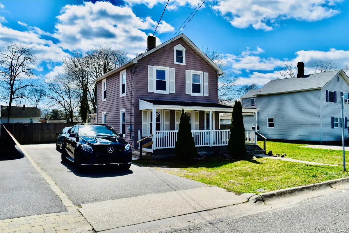 32 Pearl Street, Patchogue, NY 11772 - #1