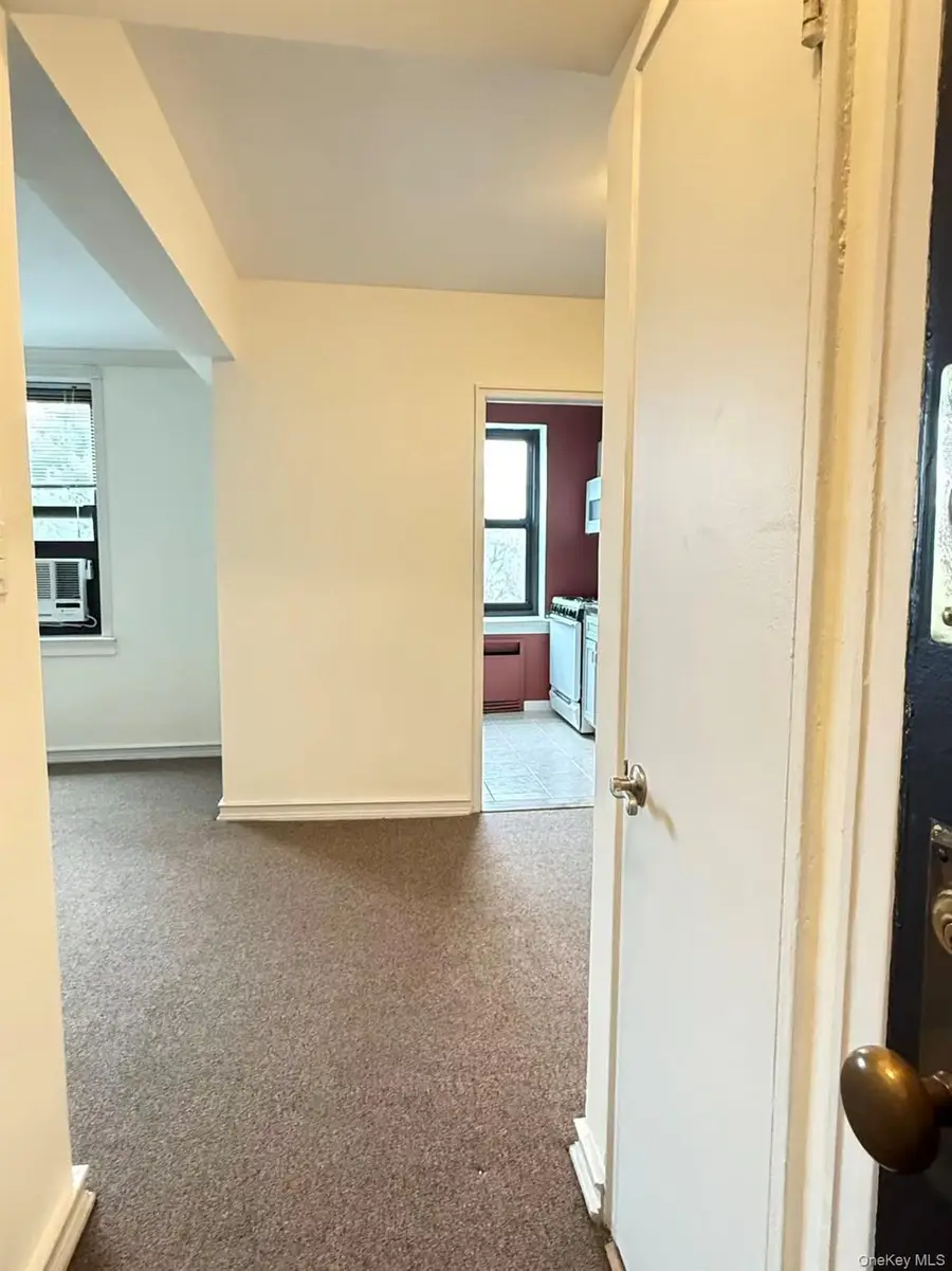 73-11 Bell Blvd #5D, Bayside, NY 11364 - #3