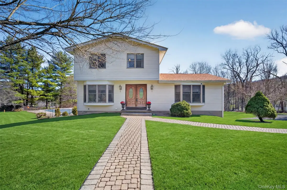 15 Rena Marie Circle, Washingtonville, NY 10992 - #1