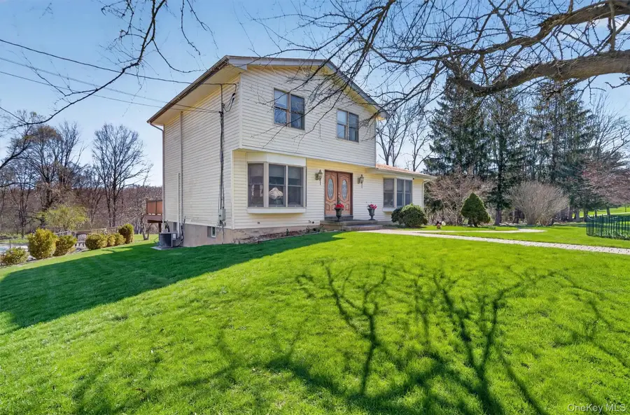 15 Rena Marie Circle, Washingtonville, NY 10992 - #2