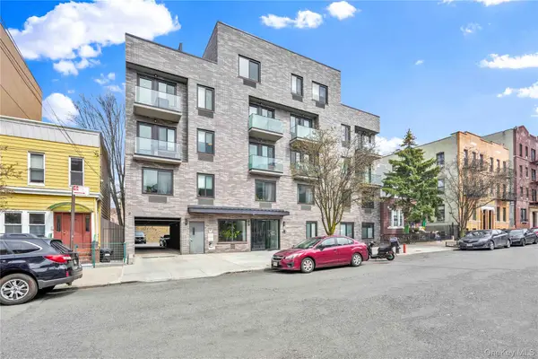 2343 31st Road #3B, Astoria, NY 11106