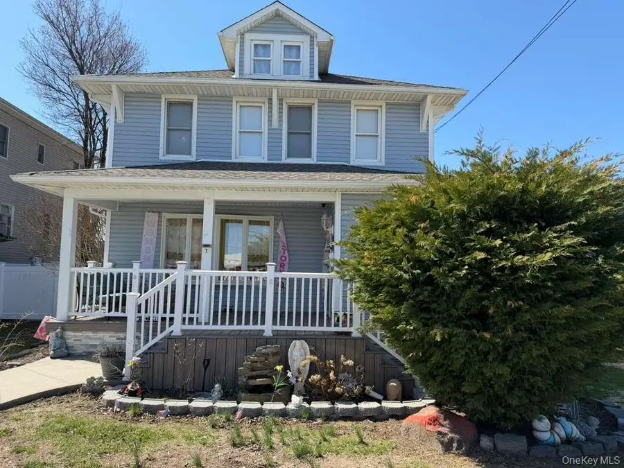 7 Meyer Avenue, Lawrence, NY 11559 - #2