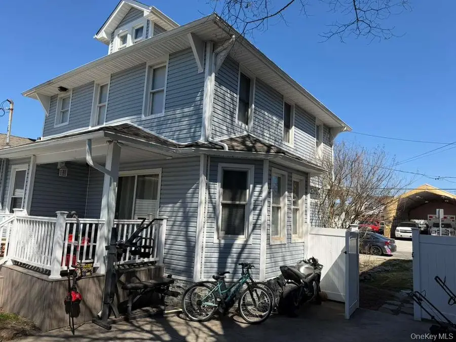 7 Meyer Avenue, Lawrence, NY 11559 - #3