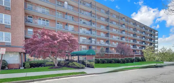 20 Wendell Street #26E, Hempstead, NY 11550