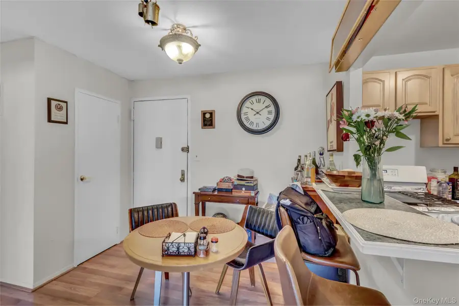 20 Wendell Street #26E, Hempstead, NY 11550 - #3