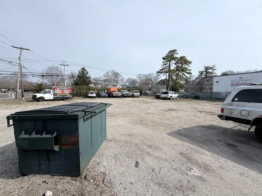 Pond Rd, Ronkonkoma Pond Road, Ronkonkoma, NY 11779 - #3