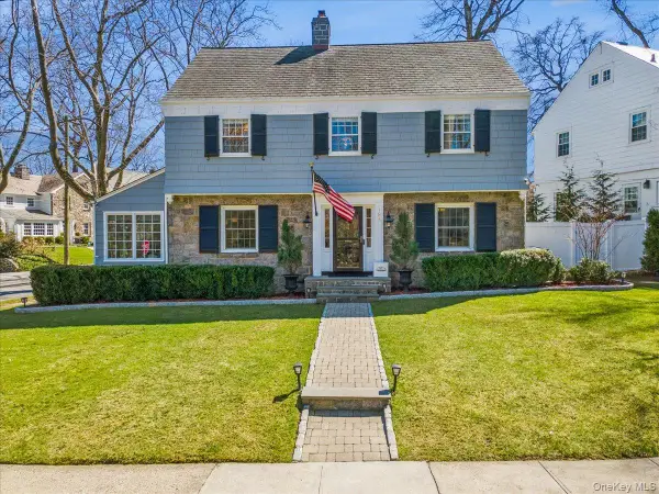 195 Central Parkway, Mount Vernon, NY 10552