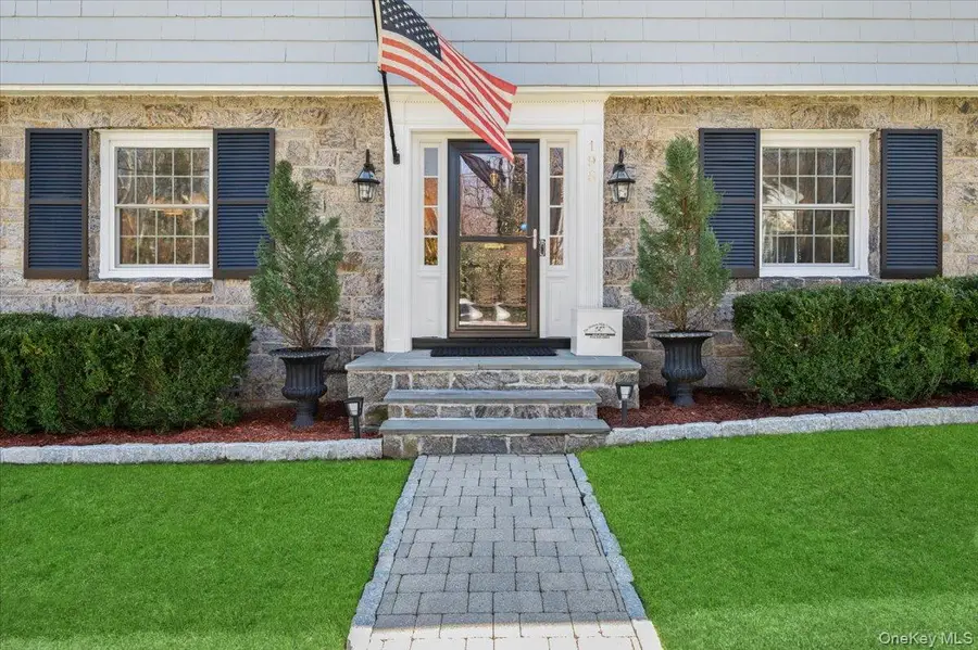 195 Central Parkway, Mount Vernon, NY 10552 - #2