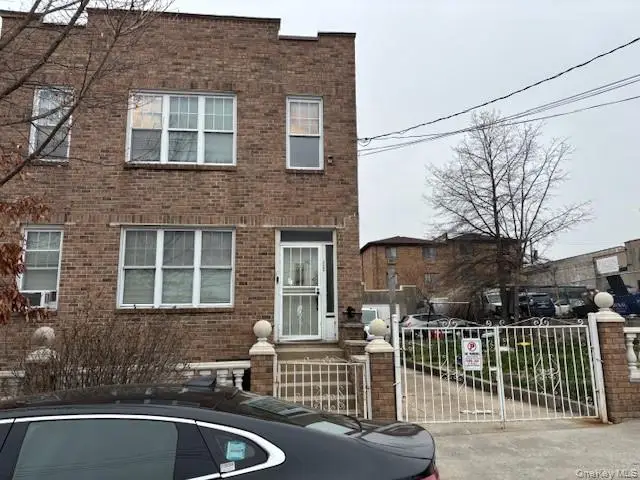 3243 Tenbroeck Avenue, Bronx, NY 10469 - #1