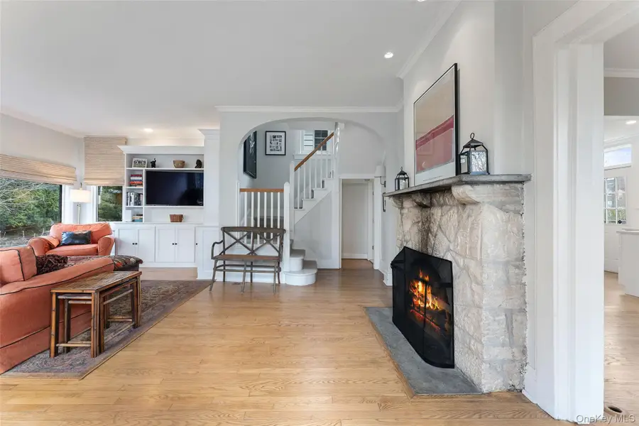 25 Merriam Avenue, Bronxville, NY 10708 - #2