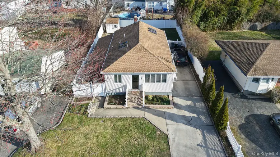 163 Floyd Street, Brentwood, NY 11717 - #2