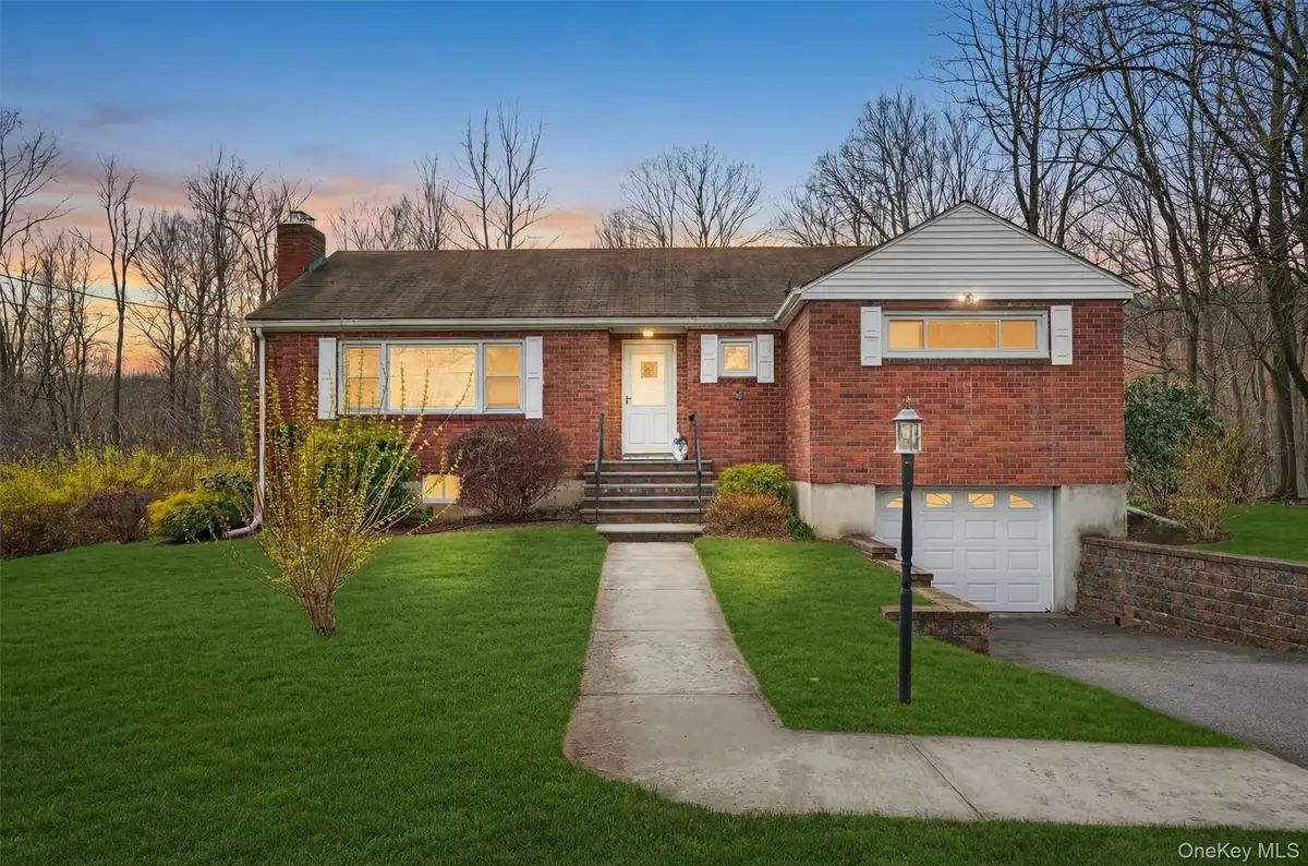 15 Hy Vue Drive, Newburgh, NY 12550 - #1