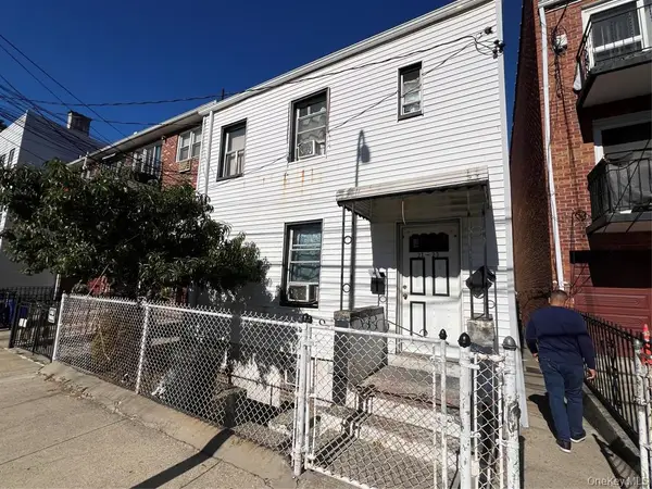2123 33rd Avenue, Long Island City, NY 11106