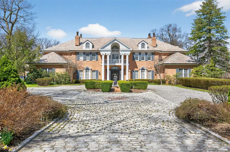 195 Feeks Lane, Locust Valley, NY 11560 - #2