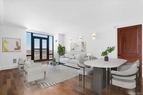 10 City Place #PH4F, White Plains, NY 10601