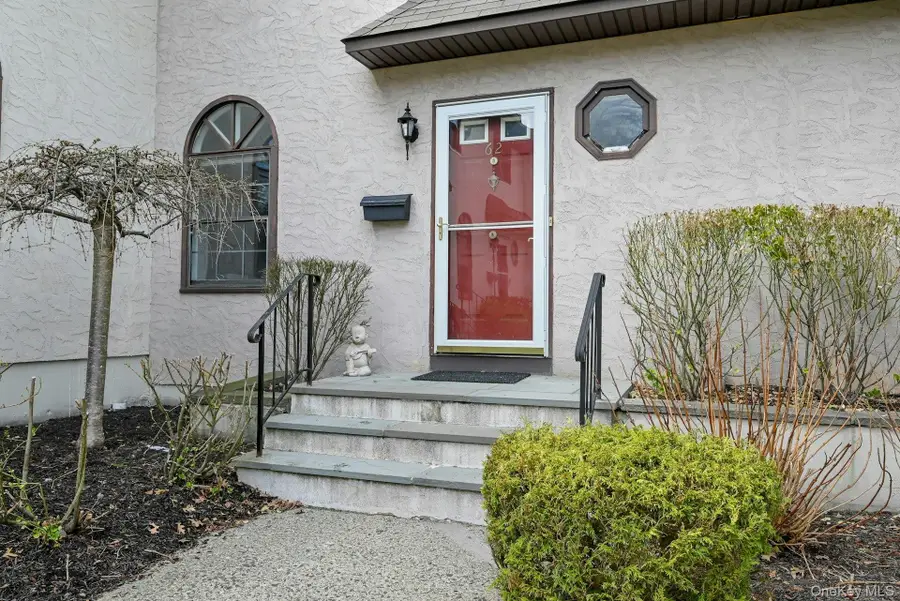 62 Somerset Drive, Suffern, NY 10901 - #2