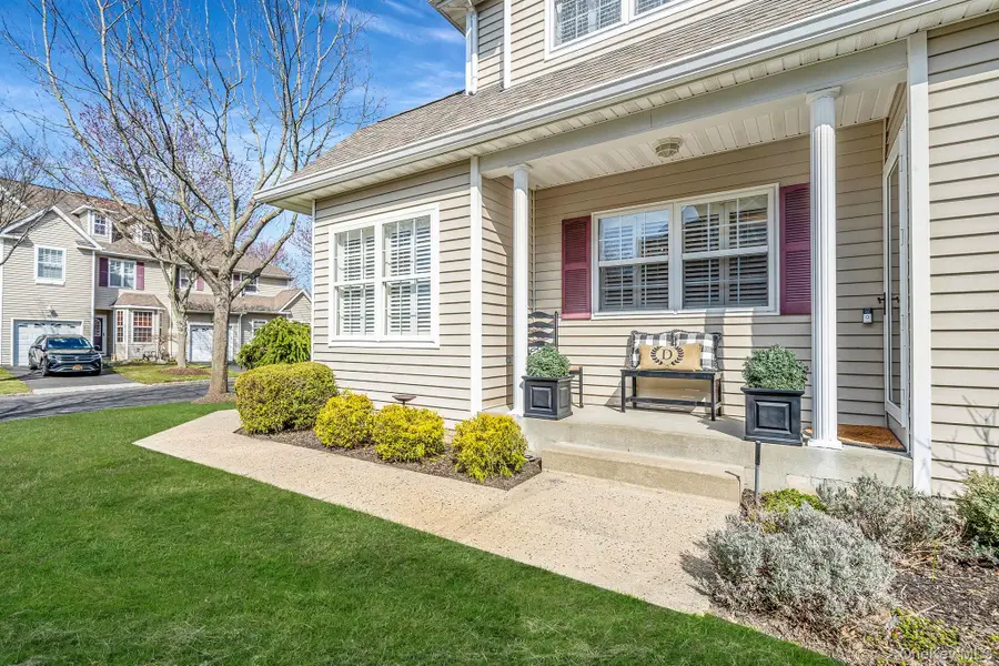 31 Snowdance Lane, Nesconset, NY 11767 - #2