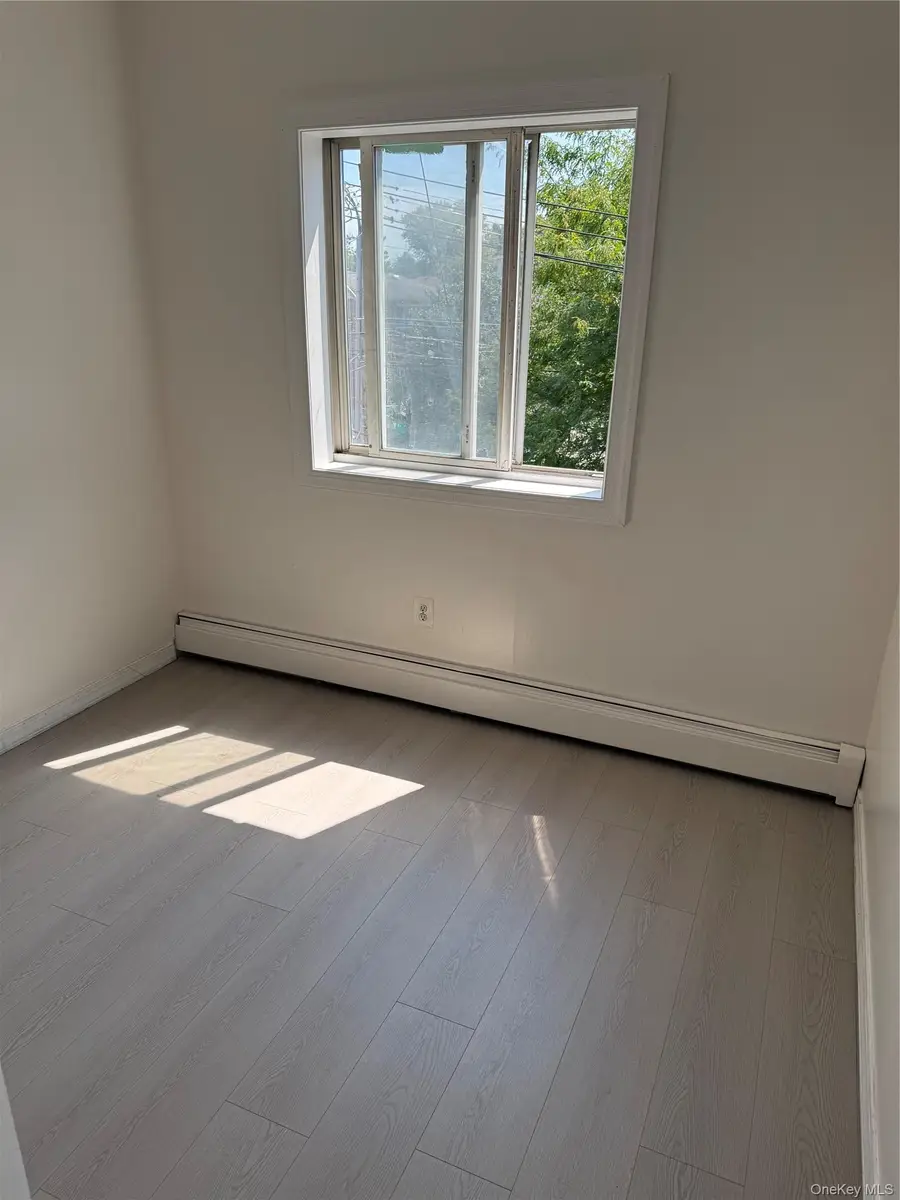 197-29 Hiawatha Avenue, Hollis, NY 11423 - #2