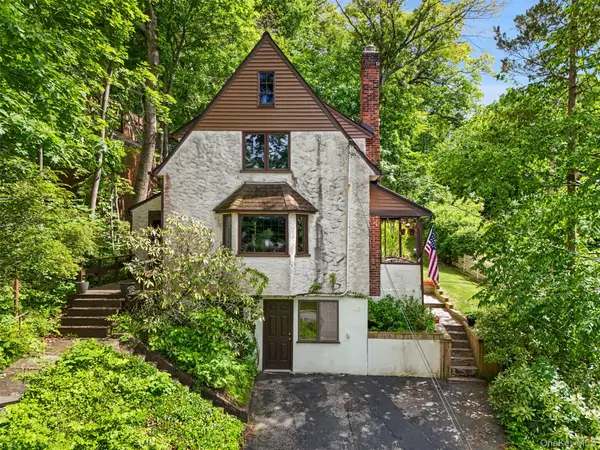 32 Thorn Avenue, Mount Kisco, NY 10549