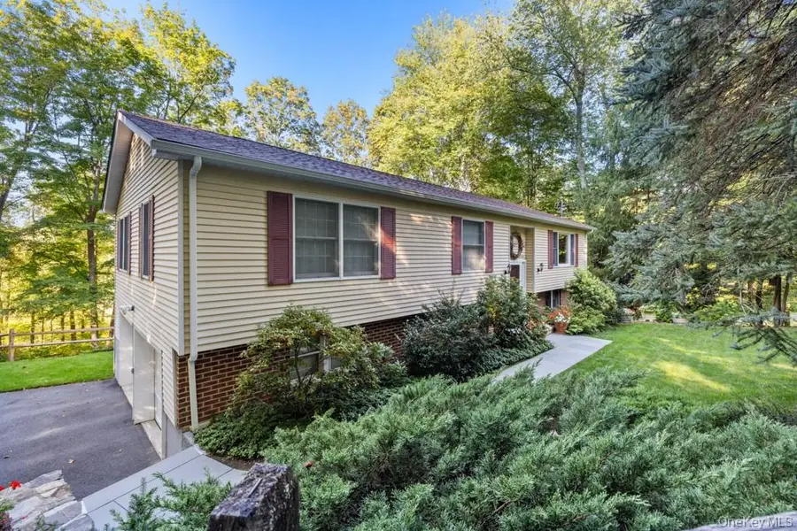 8 Debbie Lane, Cross River, NY 10518 - #2