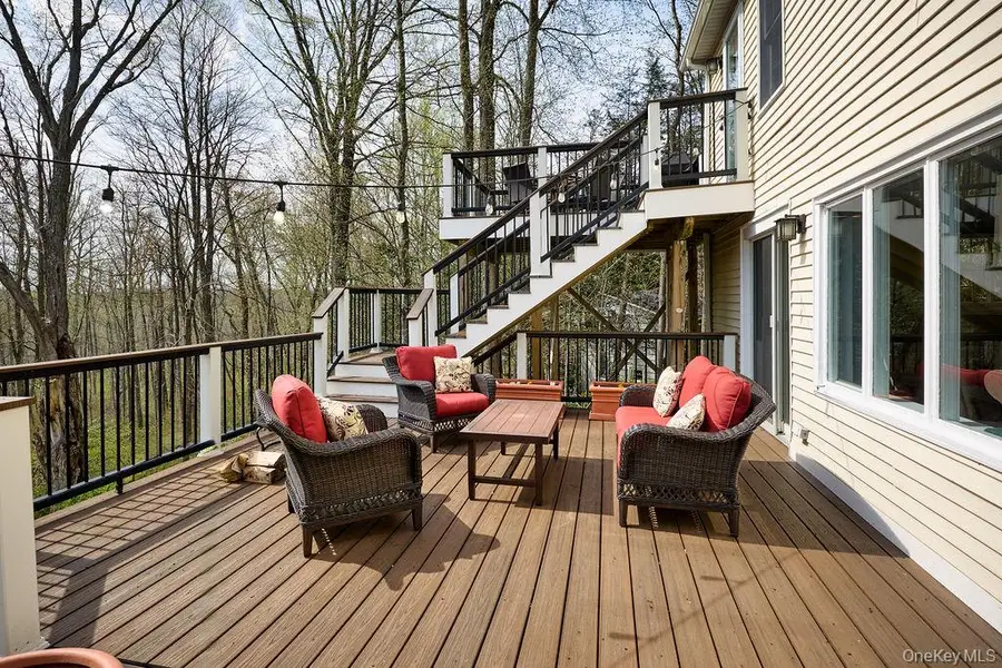 8 Debbie Lane, Cross River, NY 10518 - #3