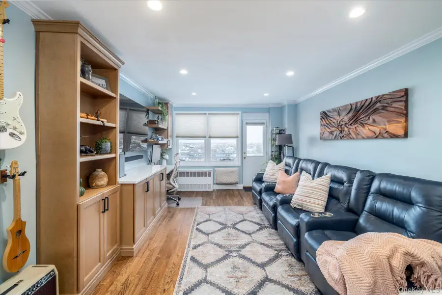 522 Shore Road #5T, Long Beach, NY 11561 - #3