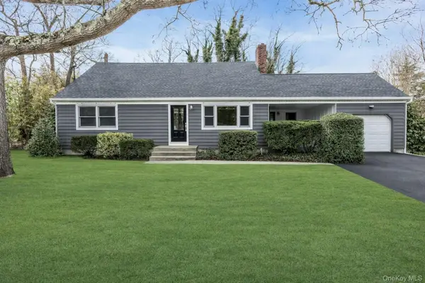 76 Maple Street, Blue Point, NY 11715