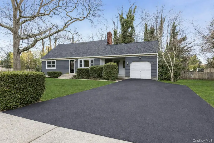 76 Maple Street, Blue Point, NY 11715 - #3