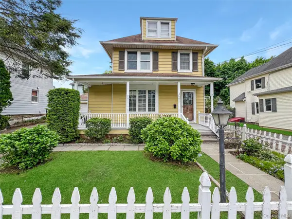 1311 Henry Avenue, Mamaroneck, NY 10543