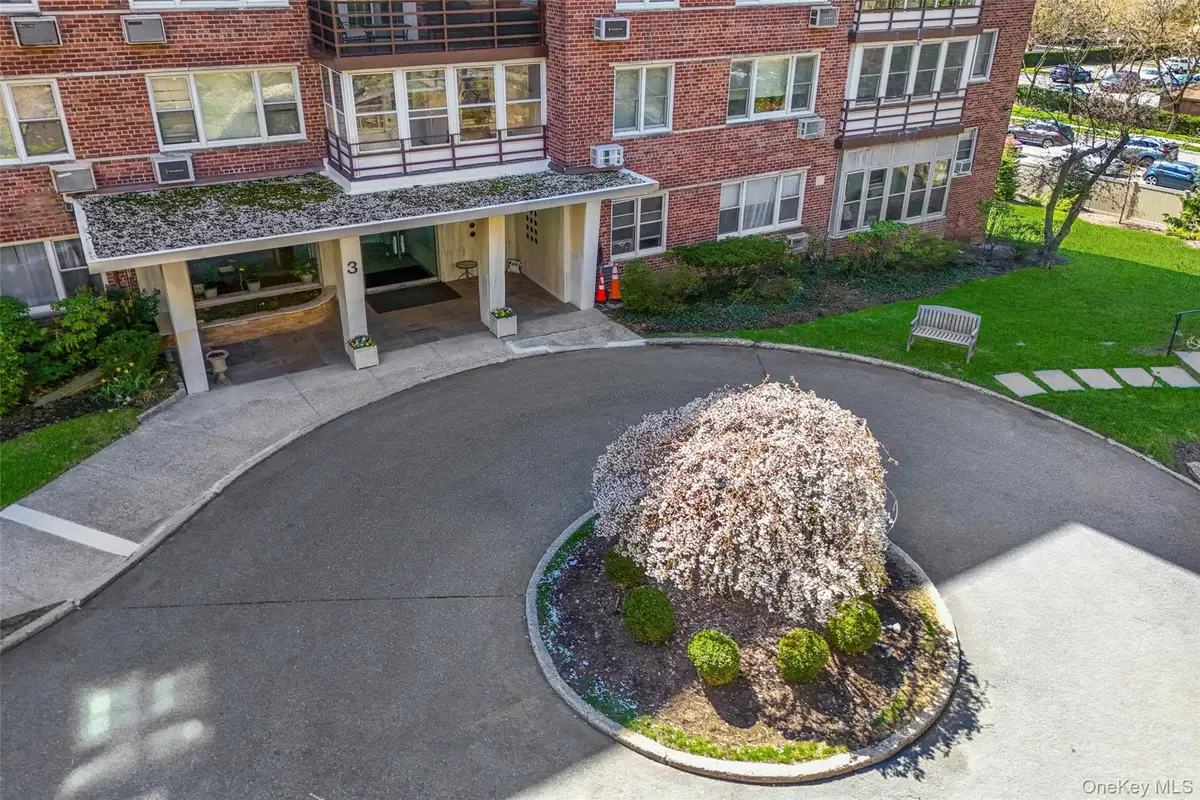 3 Washington Square #4D, Larchmont, NY 10538 - #1