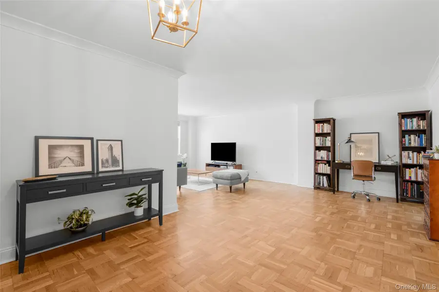 3 Washington Square #4D, Larchmont, NY 10538 - #3