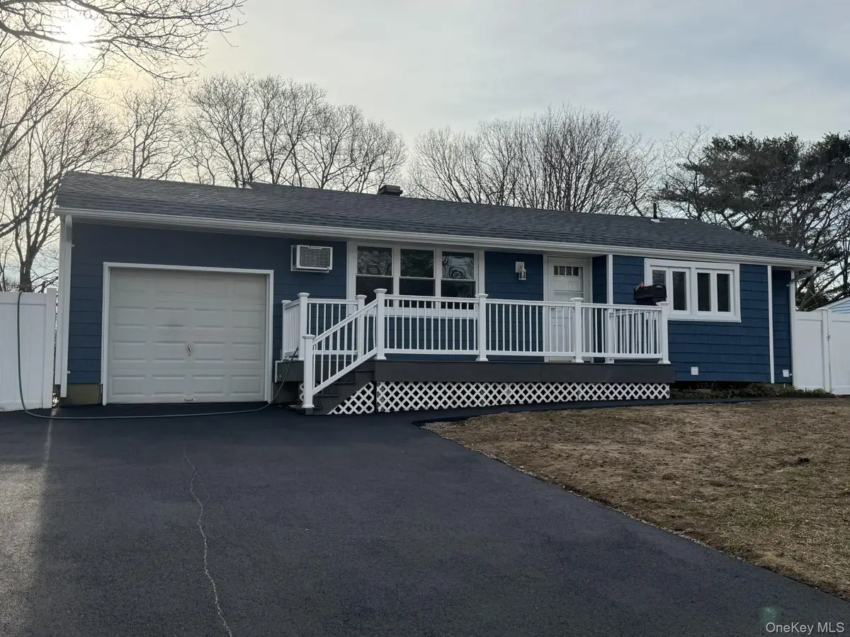 189 Whitetail Lane, Central Islip, NY 11722 - #1