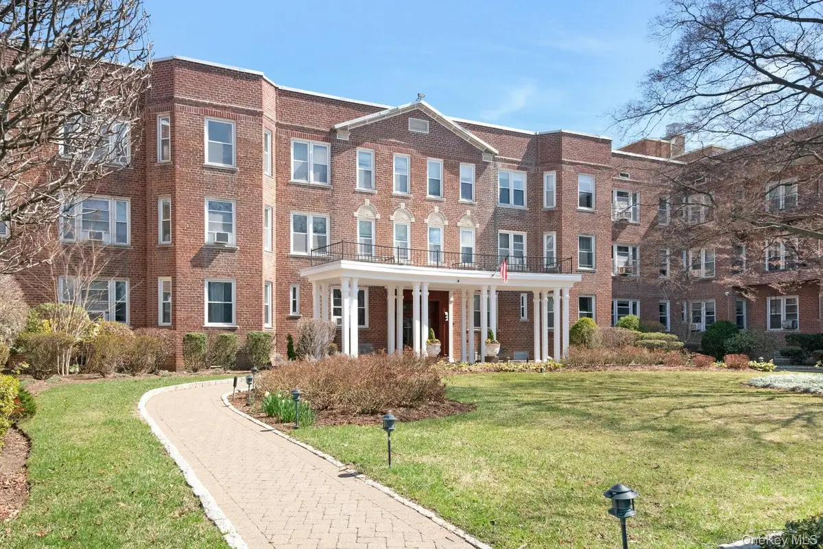 101 Old Mamaroneck Road #2C5, White Plains, NY 10605 - #1