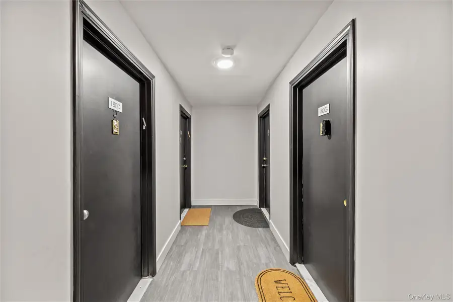 180 Kearsing Parkway #G, Monsey, NY 10952 - #3