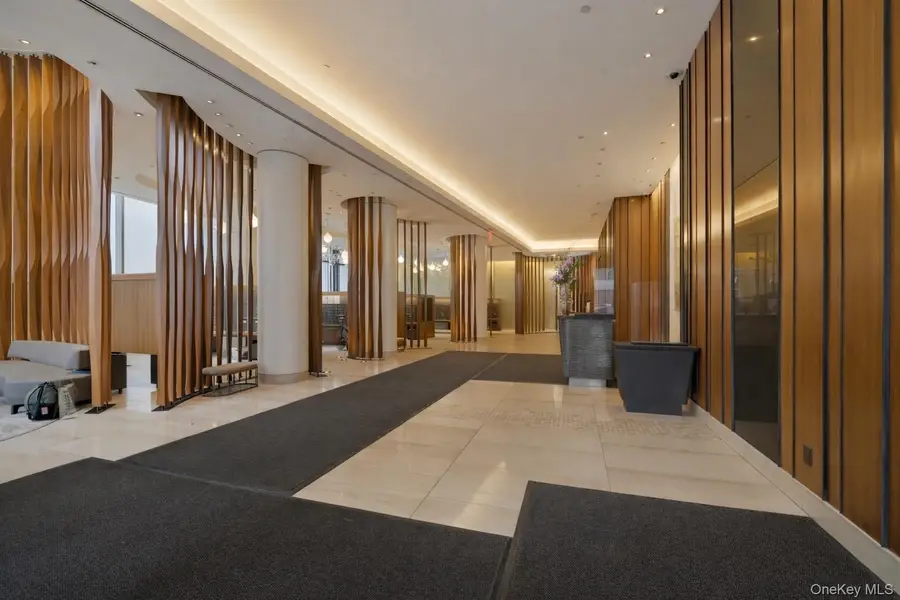 450 W. 42nd Street #57G, Manhattan, NY 10036 - #2