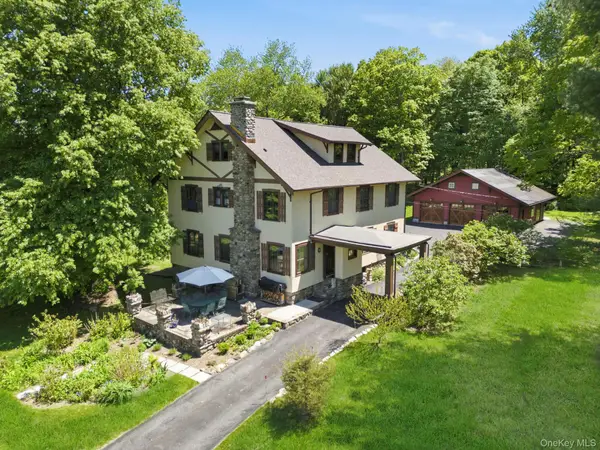 8 Elmer Galloway Road, Katonah, NY 10536