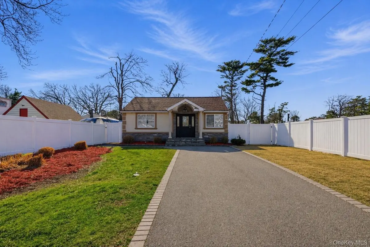 108 4th Street, Brentwood, NY 11717 - #1