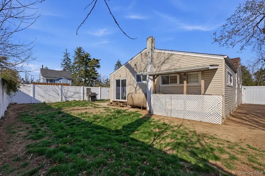 108 4th Street, Brentwood, NY 11717 - #2