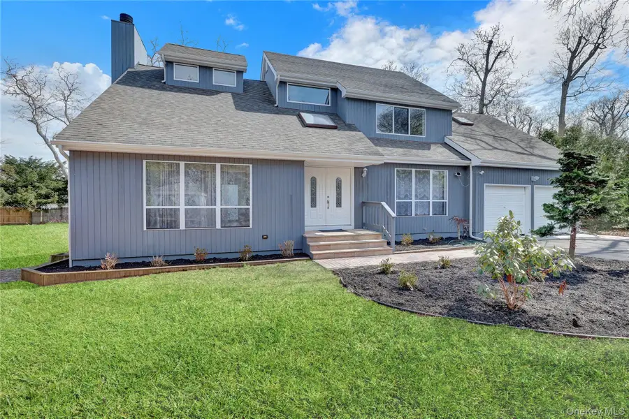 242 Trout Brook Lane, Aquebogue, NY 11901 - #3