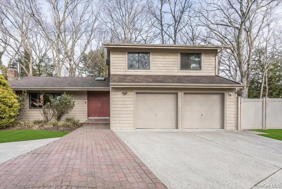 11 Jeanne Road, Lake Grove, NY 11755 - #1