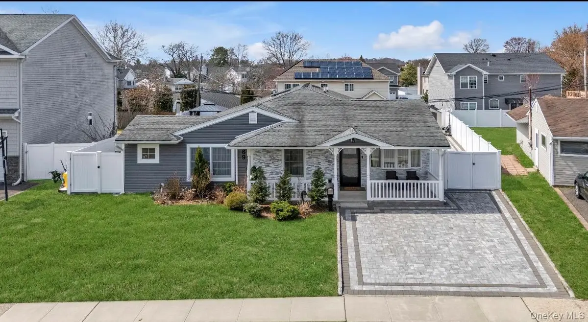 69 Candy Lane, Syosset, NY 11791 - #1